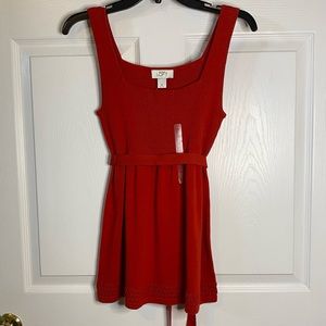 LOFT • Women’s Red Sleeveless Shirt w/ Tie  NWT SIZE- Medium